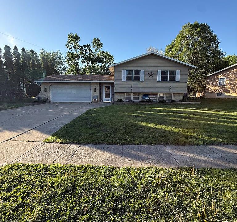1st image of 1606 N 30th St