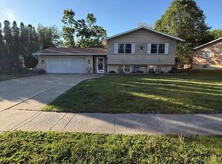 1606 N 30th St, Fort Dodge, IA 50501