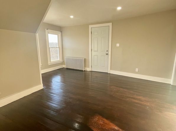 41 Grandview Ave #3