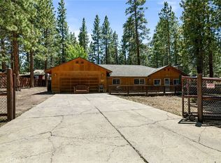39893 Forest Rd, Big Bear Lake, CA 92315