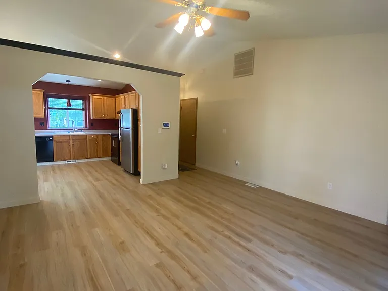 5214 Lockwood Way — Photo 2