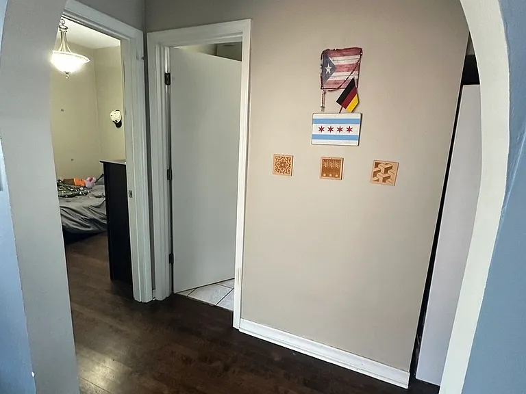 5110 W Byron St #1 — Photo 18