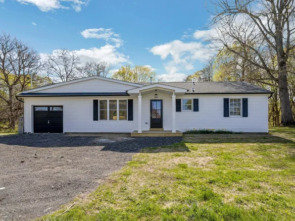 21 Kent Road, Hopewell Junction, NY 12533