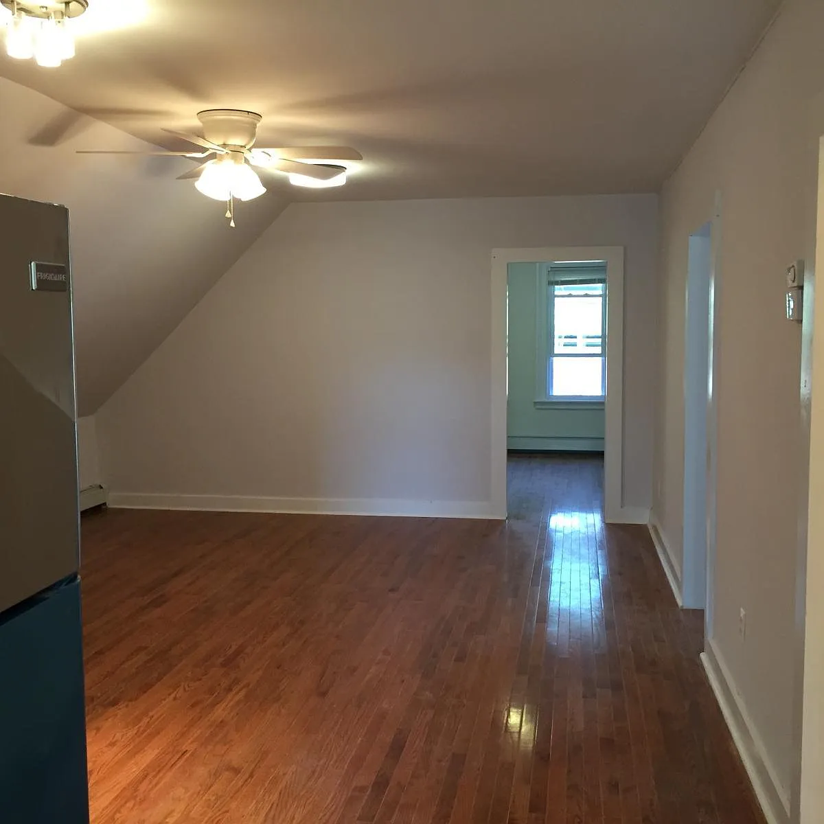 Building Photo - 662 Orange St #3