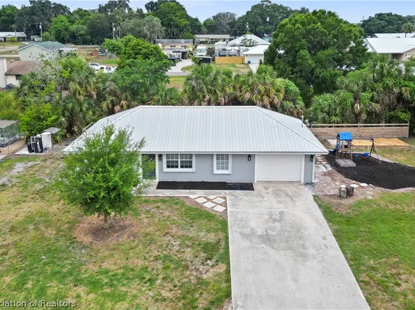 8924 SE 67th Way, Okeechobee, FL 34974