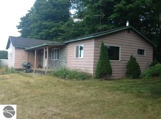111 S Pioneer Rd, Beulah, MI 49617