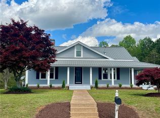 5266 Strickland Rd, Flowery Branch, GA 30542