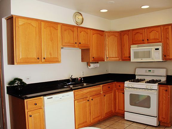 4th image of 15905 Woodlawn East Ave