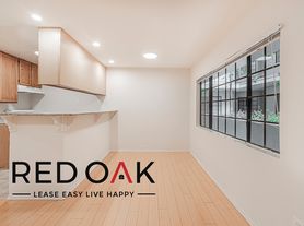 Cahuenga Apartments