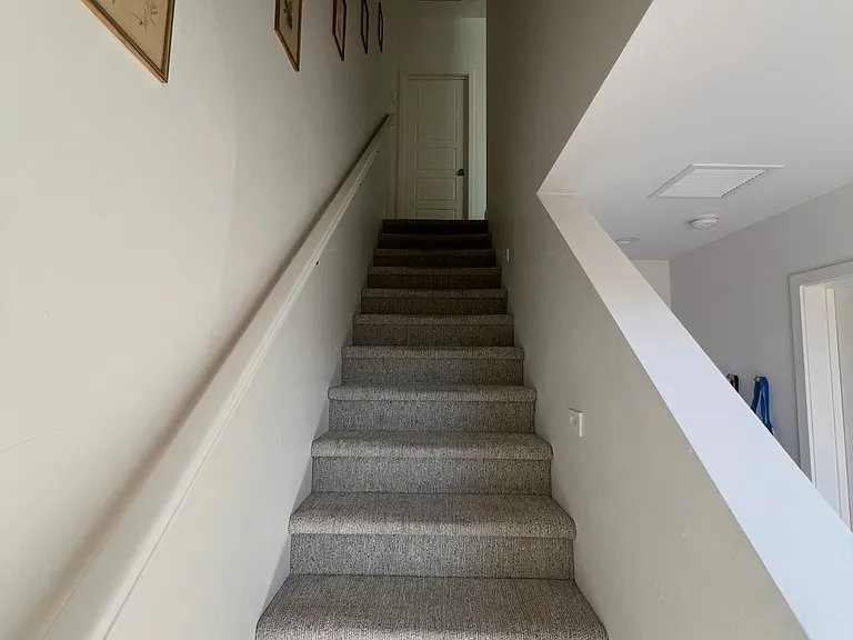 825 N 9th Ave #12 — Photo 2