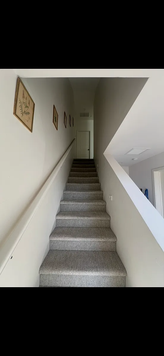 Building Photo - 825 N 9th Ave #12