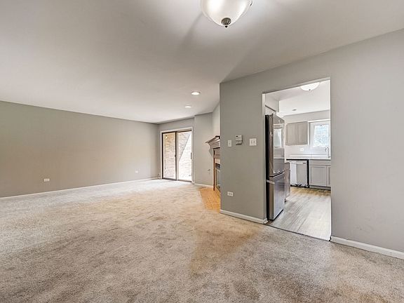 4th image of 970 Benedetti Dr Unit A