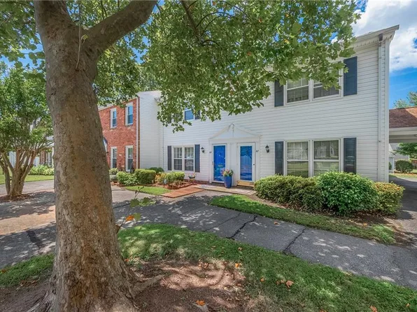 68 Towne Square Drive, Newport News, VA 23607