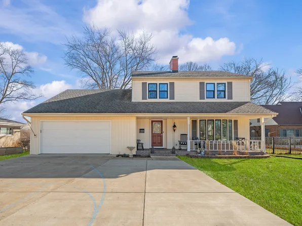 2511 Riverwood Ter, Saint Joseph, MI 49085
