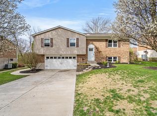 10 Arbor Dr, Highland Heights, KY 41076