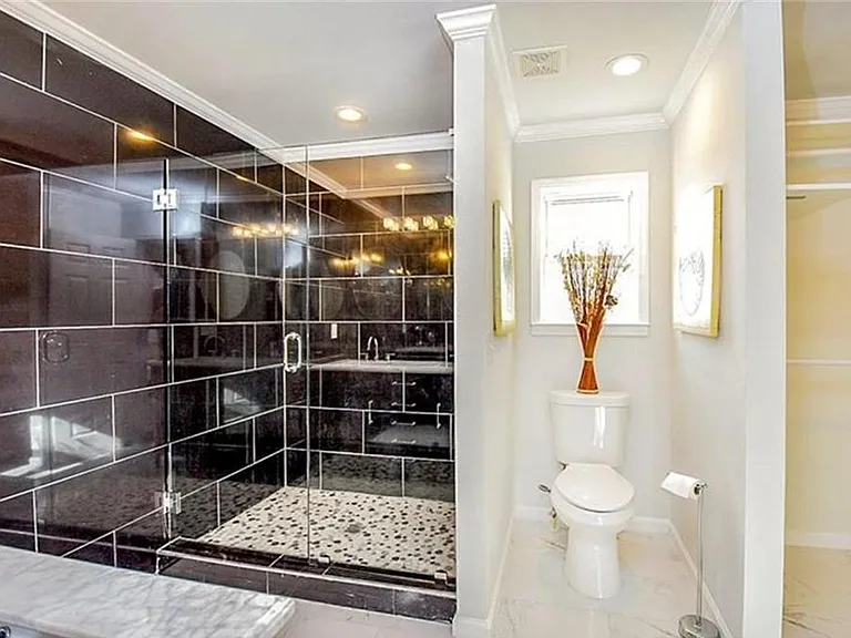 2783 Meadowview Dr SE — Photo 16