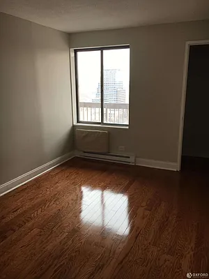 Rented by Oxford Property Group | media 16