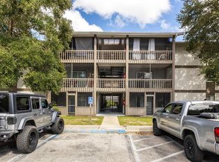 6519 W Newberry Rd APT 805, Gainesville, FL 32605