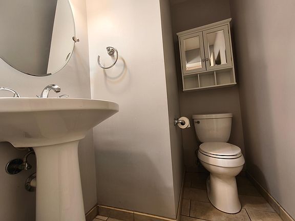 4th image of 2788 Fariba Ct