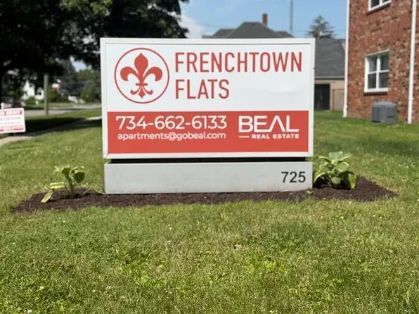 725 Washington St, Monroe, MI