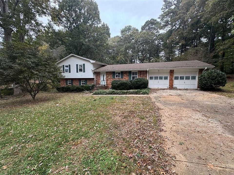1st image of 2153 Kings Forest Dr SE