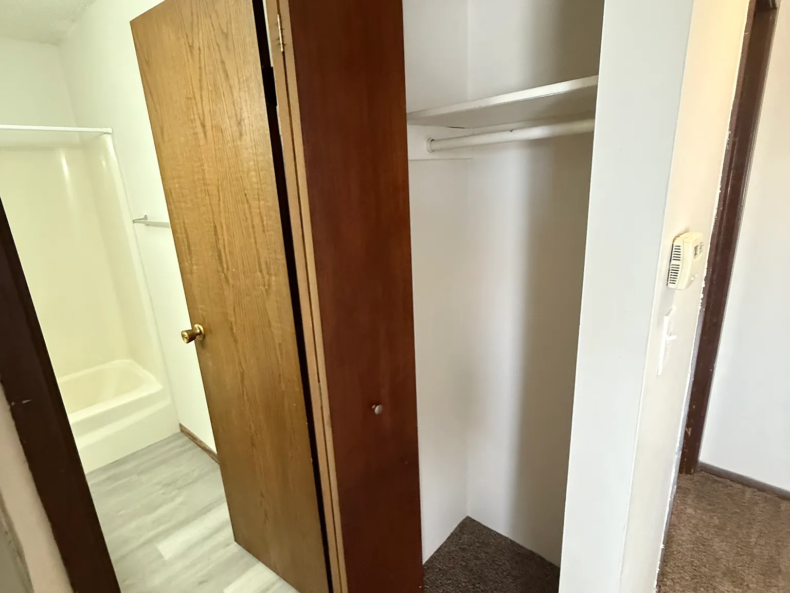1 bed, 815 sqft, $855 — Photo 2