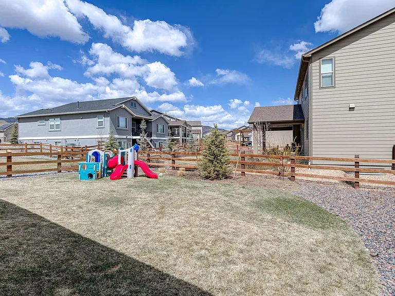 2372 Pelican Bay Dr — Photo 22