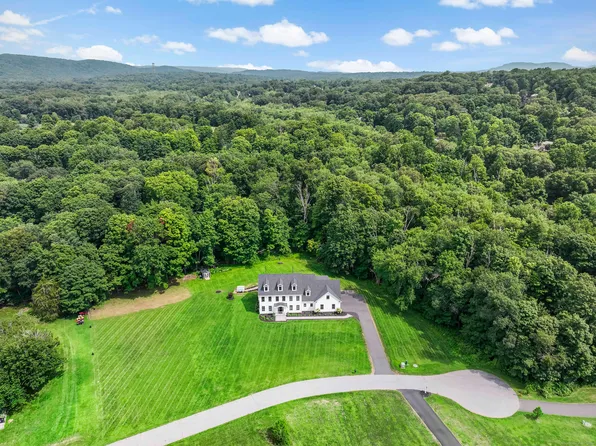 408 Mount Sanford Road, Cheshire, CT 06410