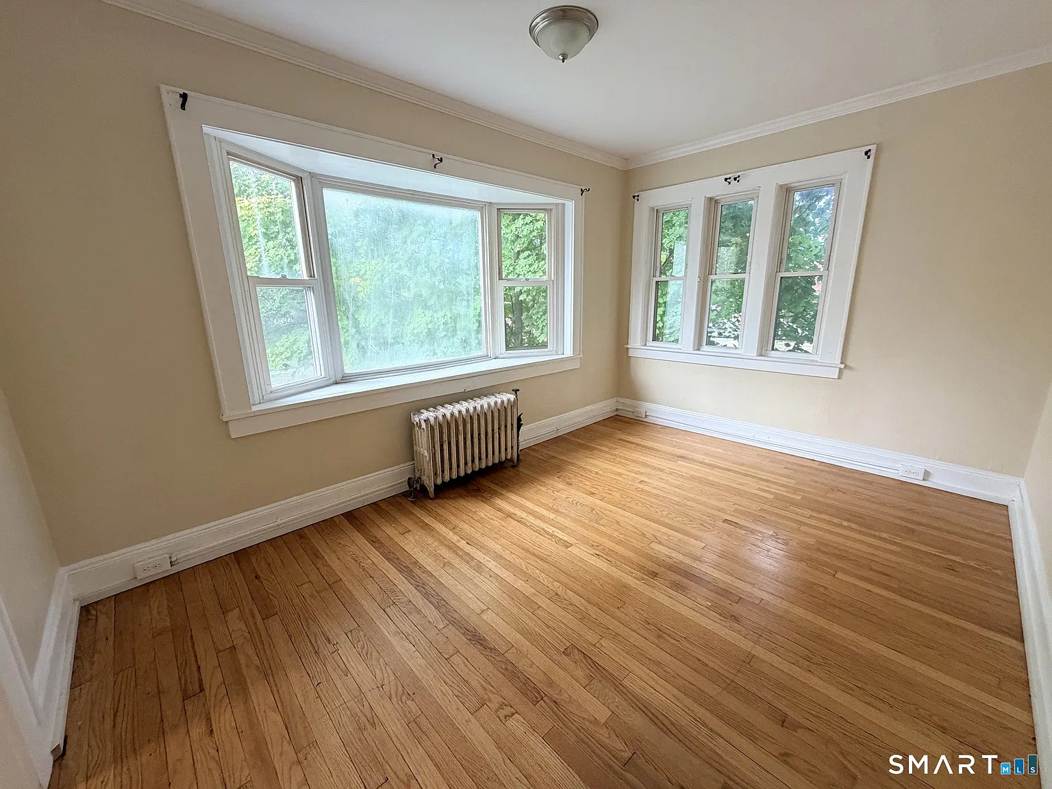 4 bed, 1.0 bath, 1786 sqft, $2,800 — Photo 2
