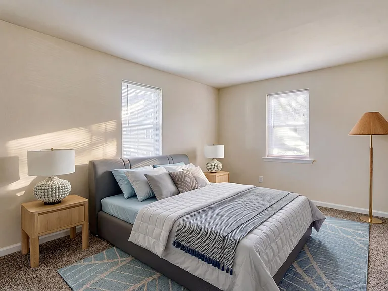 Brookbend Apartments — Photo 12