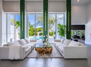 7255 SW 82nd Ave, Miami, FL 33143