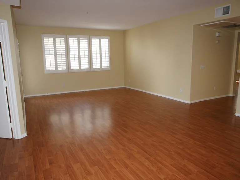 1338 Nicolette Ave #1022 — Photo 8