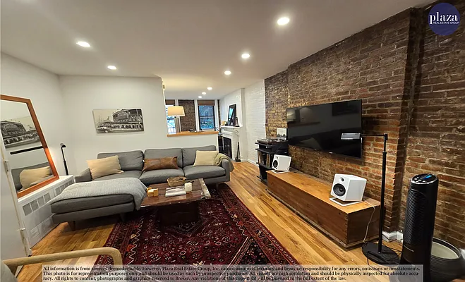 Rented by Plaza Real Estate Group | media 1