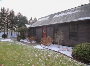 187 Tannery Rd, Westfield, MA 01085