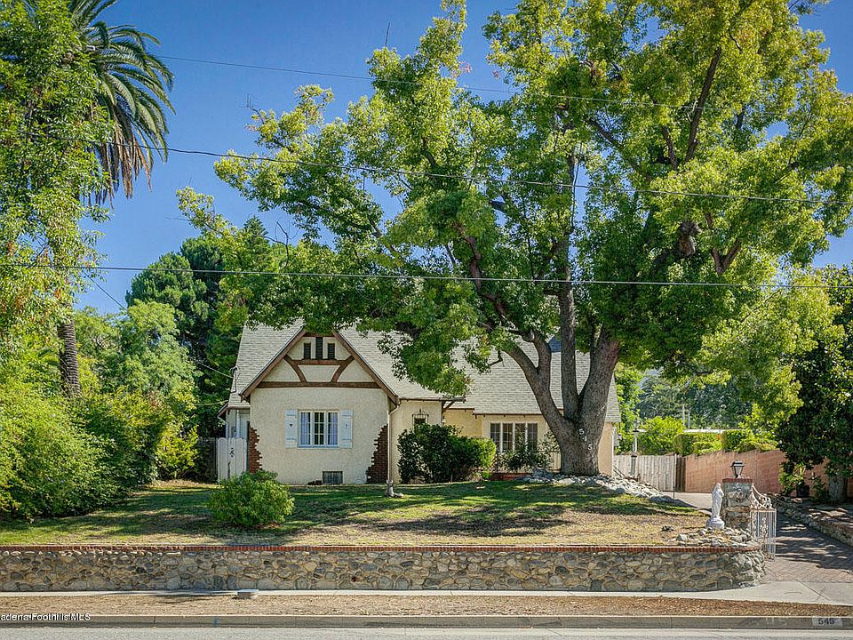1st image of 545 E Mariposa St