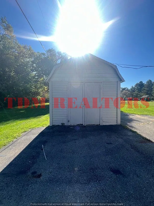 3 bed, 1164 sqft, $1,200 — Photo 2