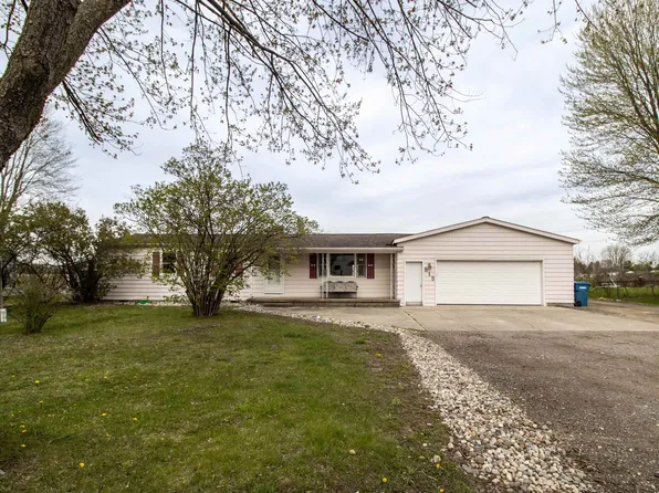 815 State Rd, Vassar, MI 48768