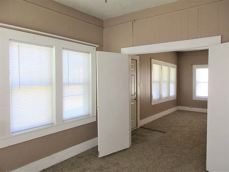 620 N Bradley St — Photo 10