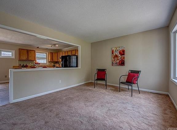 4th image of 1932 Silver Creek Dr #L23