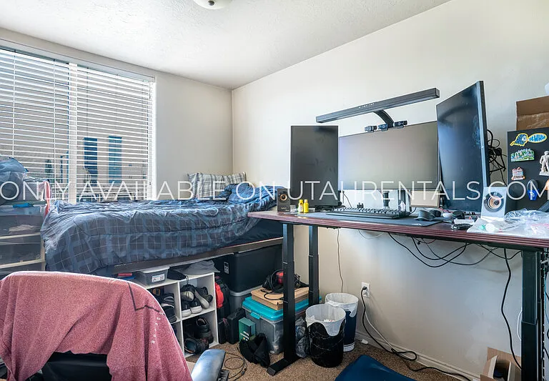 838 E 700 N #A3-3 — Photo 12