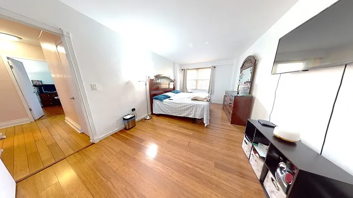 Sold by Remax Edge | media 10