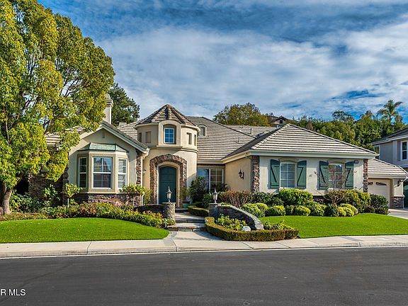 2nd image of 2502 Montecito Ave