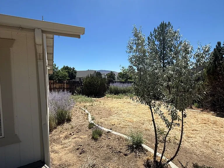 2505 Nimbus Ct — Photo 9