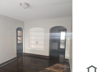 809 E 77th St #207, Chicago, IL 60619