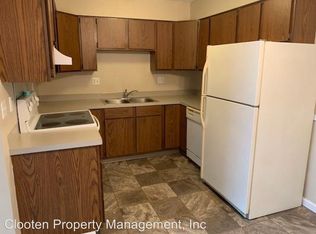 1827 E Capitol Ave APT 4, Bismarck, ND 58501