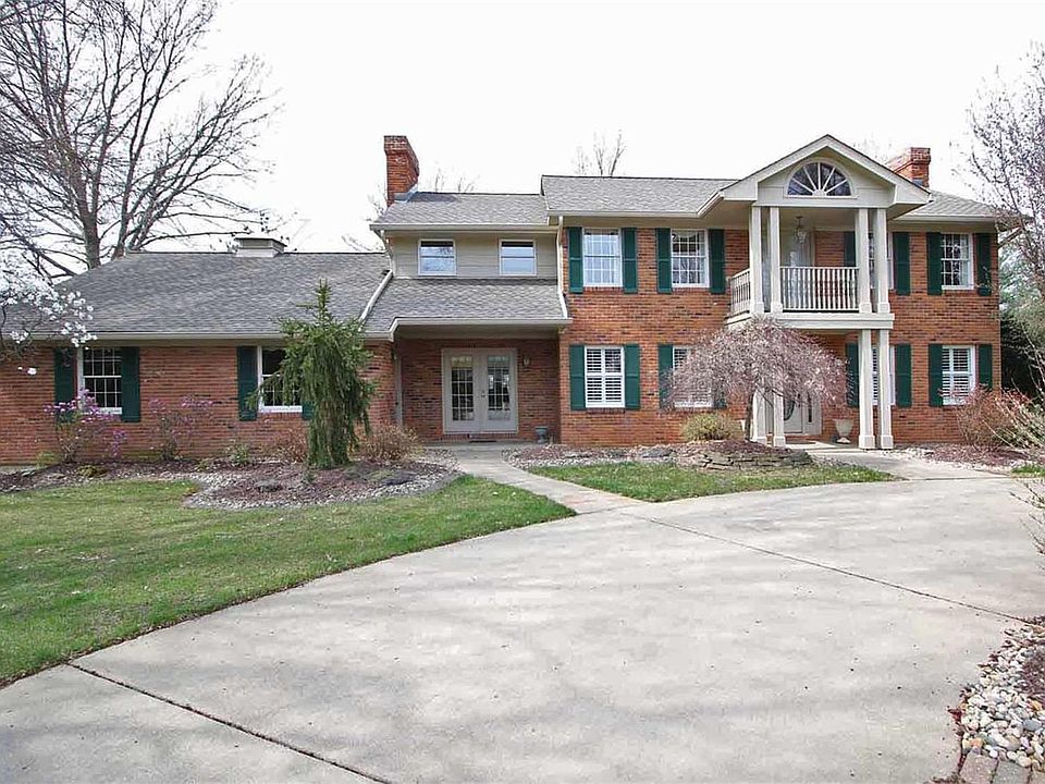 1st image of 15 Ginger Crest Dr