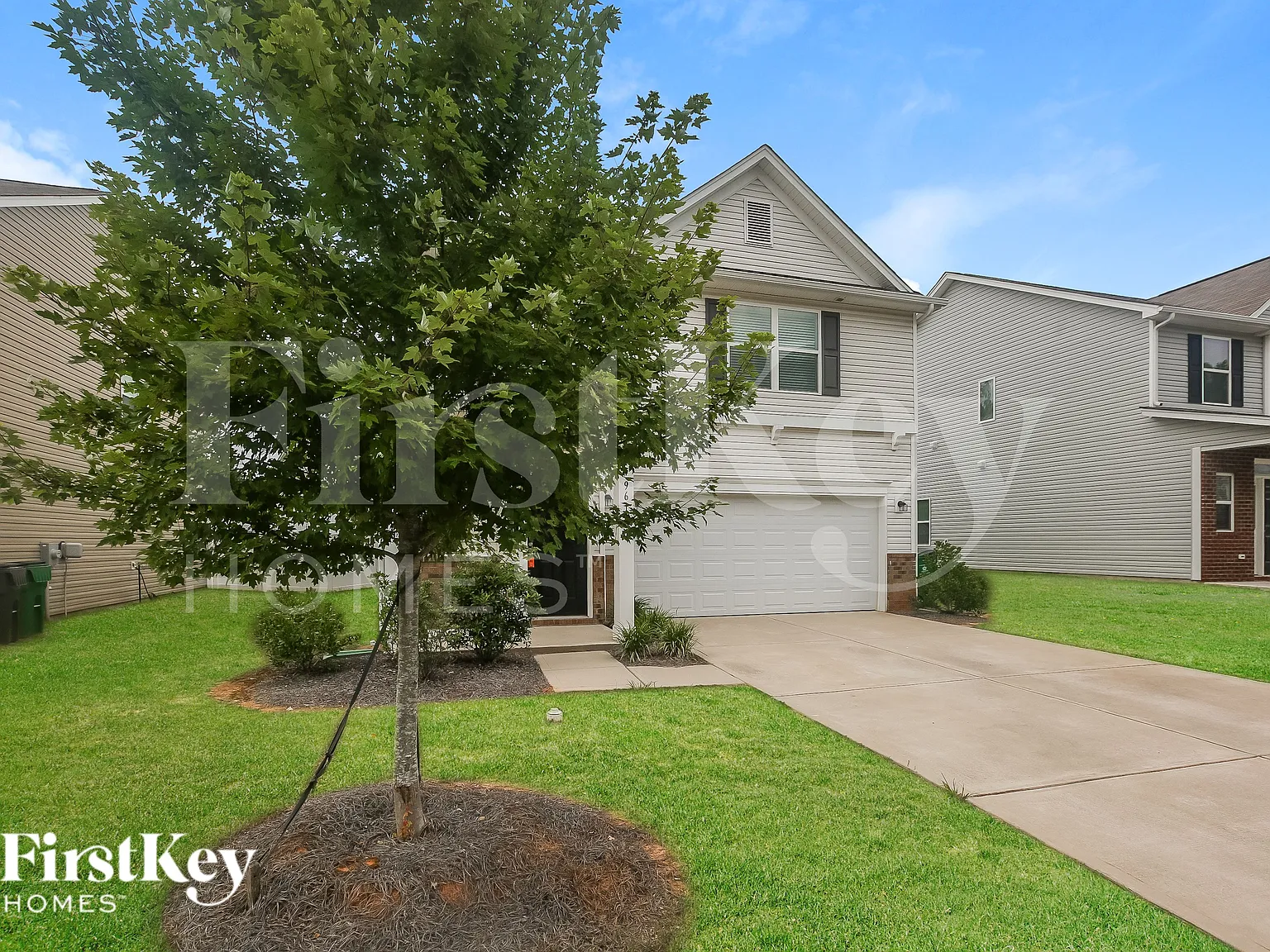 4 bed, 2.5 bath, 1841 sqft, $2,205 — Photo 3