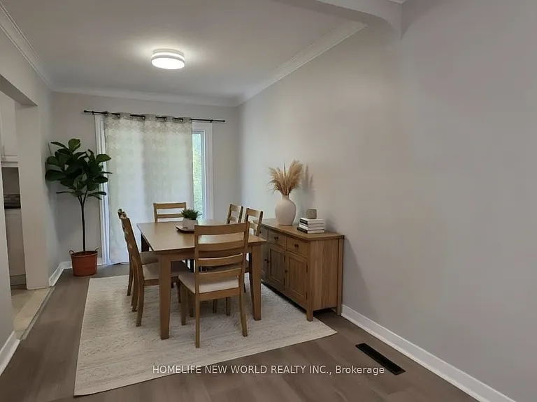 544 Mary St E #MAIN — Photo 5