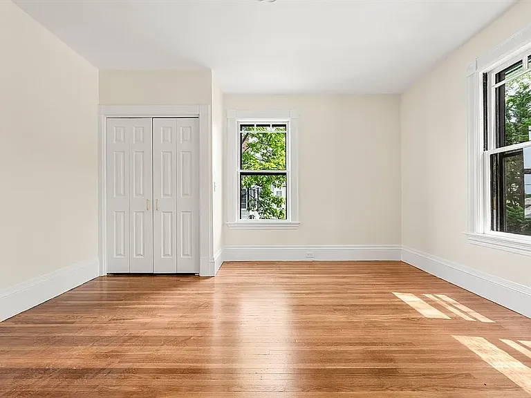 16 Loring Ave #2 — Photo 13