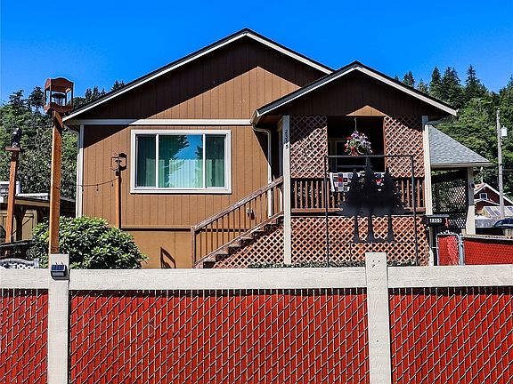 2nd image of 2315 Sumner Avenue